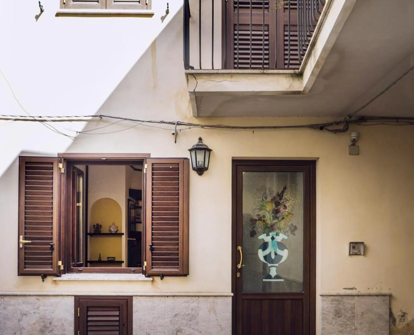 דירות Tina House - Il Cortile Nel Centro Storico Di טאורמינה 0*,  איטליה